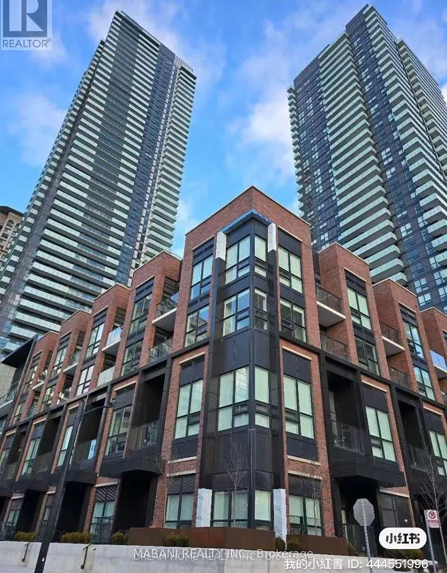 2 bed, $2,900 — Photo 1