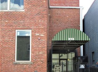 513 N Hickory St APT 206, Champaign, IL 61820