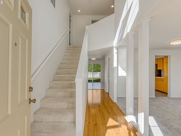 5th image of 17314 SE 28th St