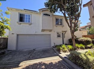 1036 Suncrest Ct, Richmond, CA 94806