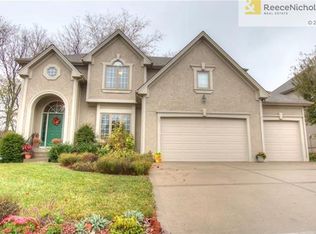 905 NE 102nd St, Kansas City, MO 64155