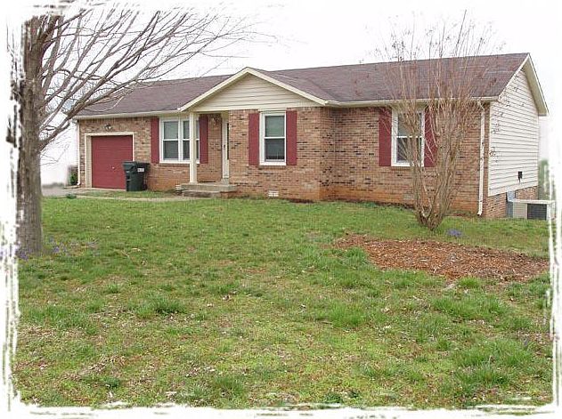 1st image of 3405 Albert Dr