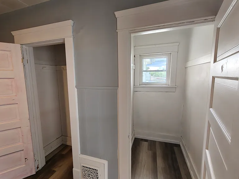 617 Holmes Ave #B — Photo 10