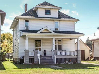 1132 Griswold St, Port Huron, MI, 48060