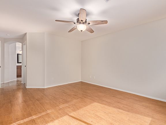 5th image of 15943 W Central St