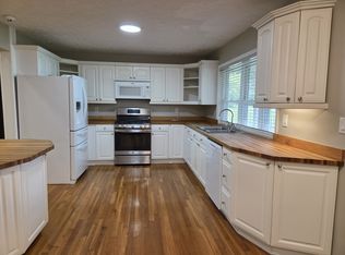 66 Miller Ave, New Albany, OH 43054