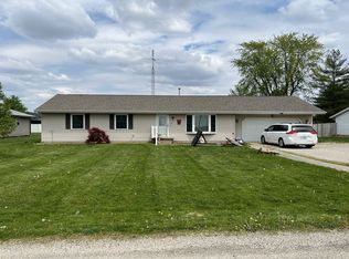 13 Roley Ests, Sullivan, IL 61951