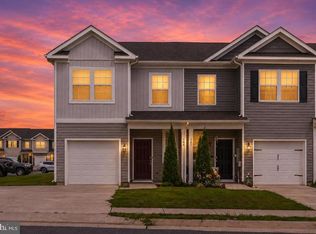 184 College Dr, Luray, VA 22835