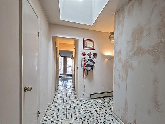3rd image of 7350 Samuel Lord Dr