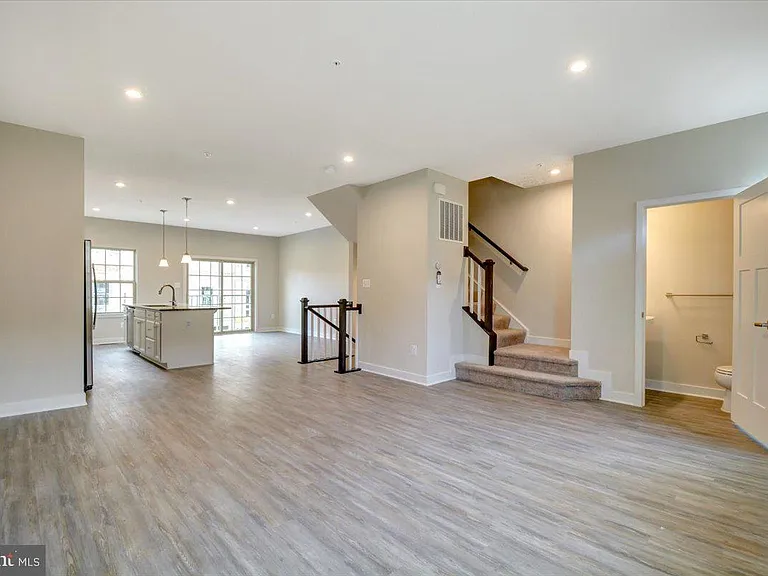 9583 Tall Oaks Rd — Photo 12
