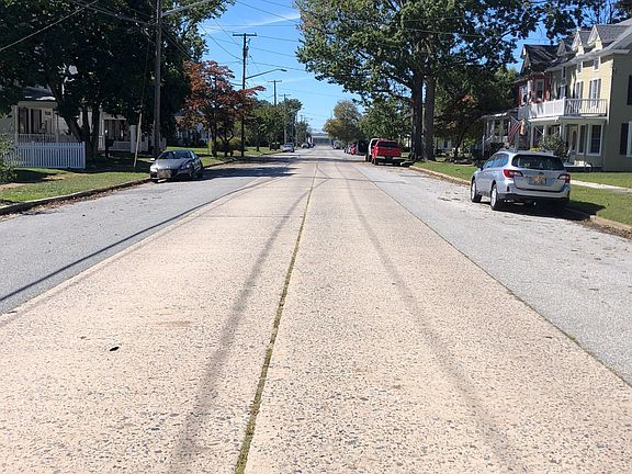 5th image of 108 Delaware Ave