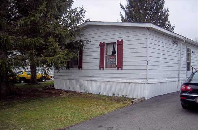 1st image of 38 Jonathan Ln
