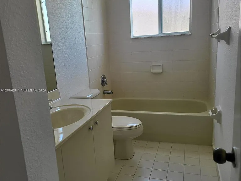 21436 SW 85th Ct #21436 — Photo 6