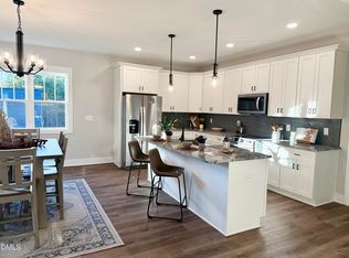 299 Little Lady Trl, Zebulon, NC 27597