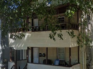 88 Olive St, Meriden, CT 06450