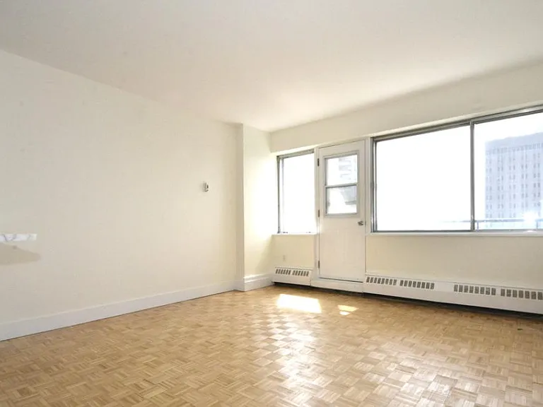 5885 Spring Garden Rd — Photo 8