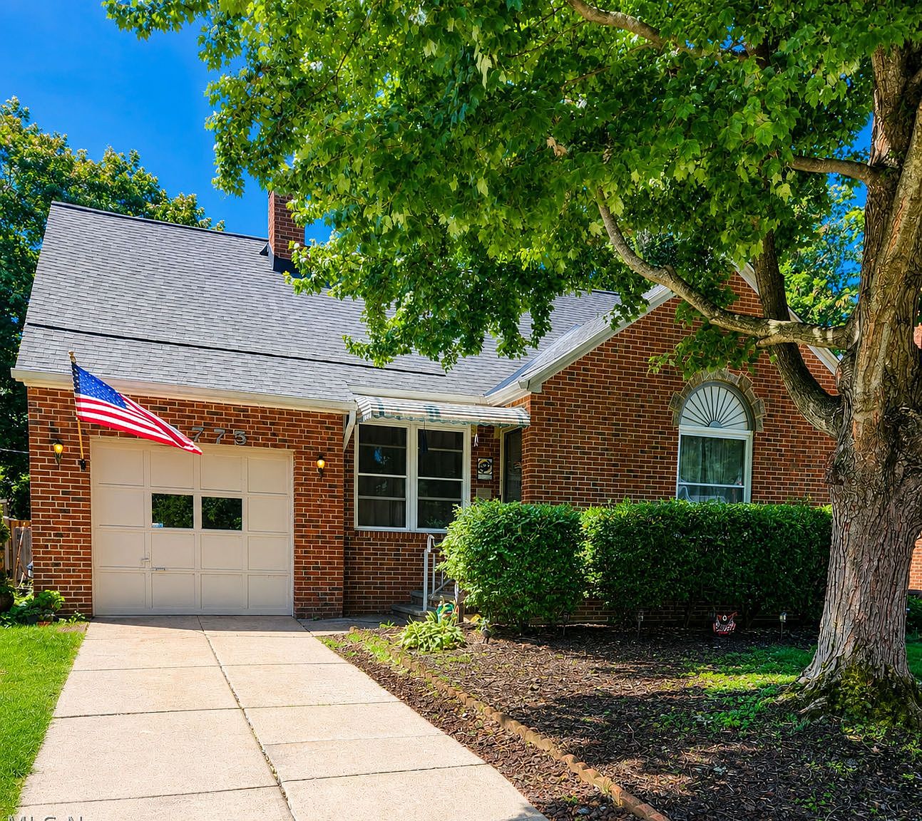 19775 Henry Rd, Fairview Park, OH 44126 | Zillow