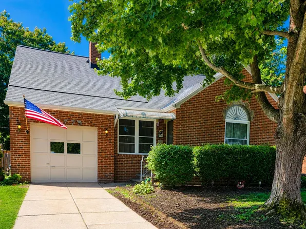 19775 Henry Rd, Fairview Park, OH 44126