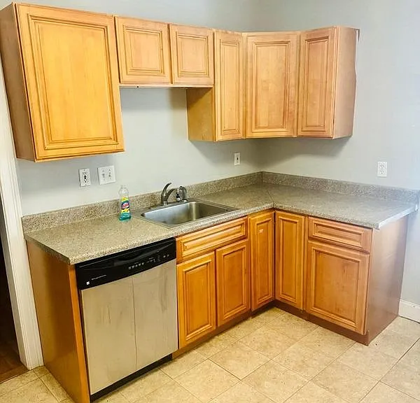 36 Cedar St #1A — Photo 8