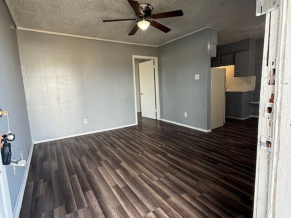 2nd image of 1016 N 12th St APT 5