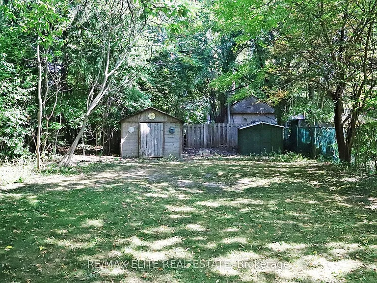 177 Maple Ave #BACK — Photo 8