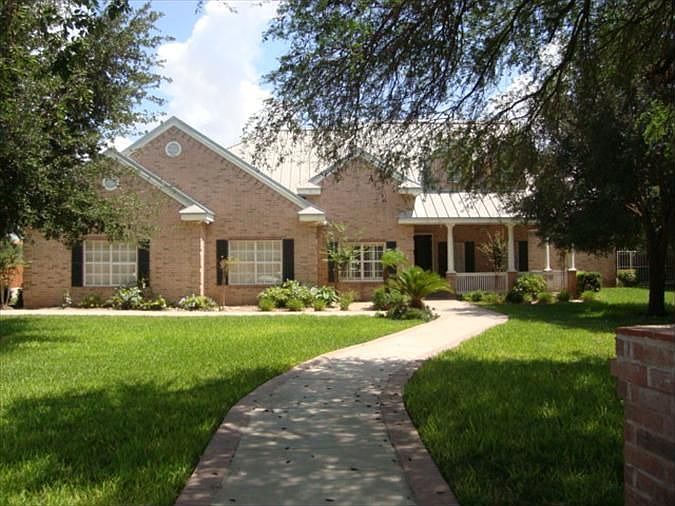 1st image of 1604 Sunrise Ln