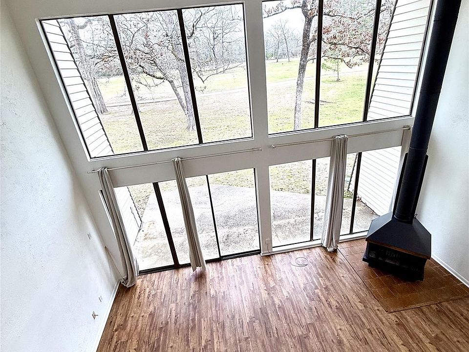 1st image of 24470 Country Club Dr