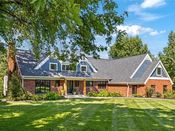 12525 Darien Dr, Saint Louis, MO 63141