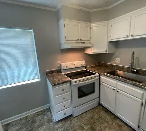 2nd image of 2755 Jersey Ave APT C400