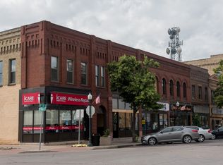 19 1/2 8th St S APT 1, Fargo, ND 58103