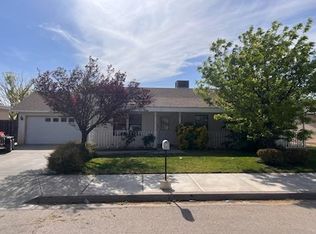 1604 S 21st St, Artesia, NM 88210