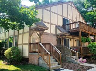 44900 Bayview Dr APT 14, Novi, MI