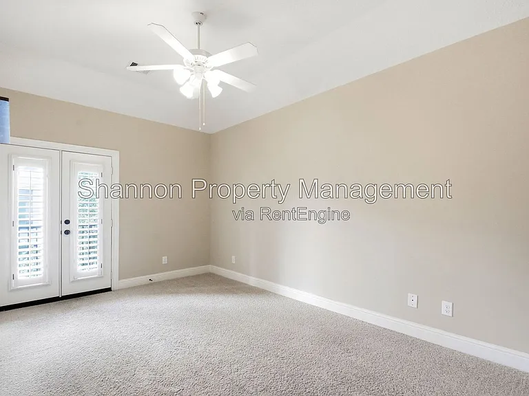 5642 Petty St #A — Photo 16