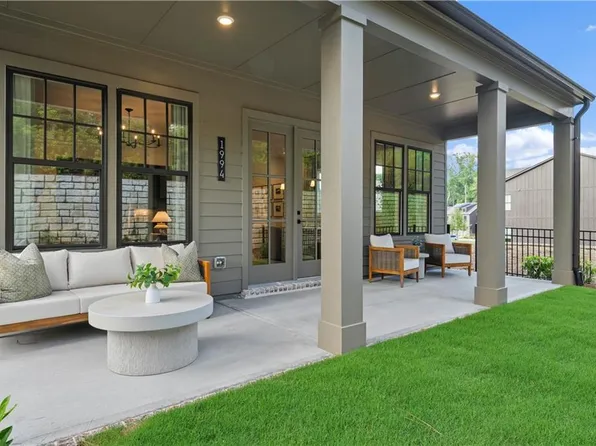 1990 Catnap Ct, Atlanta, GA 30341