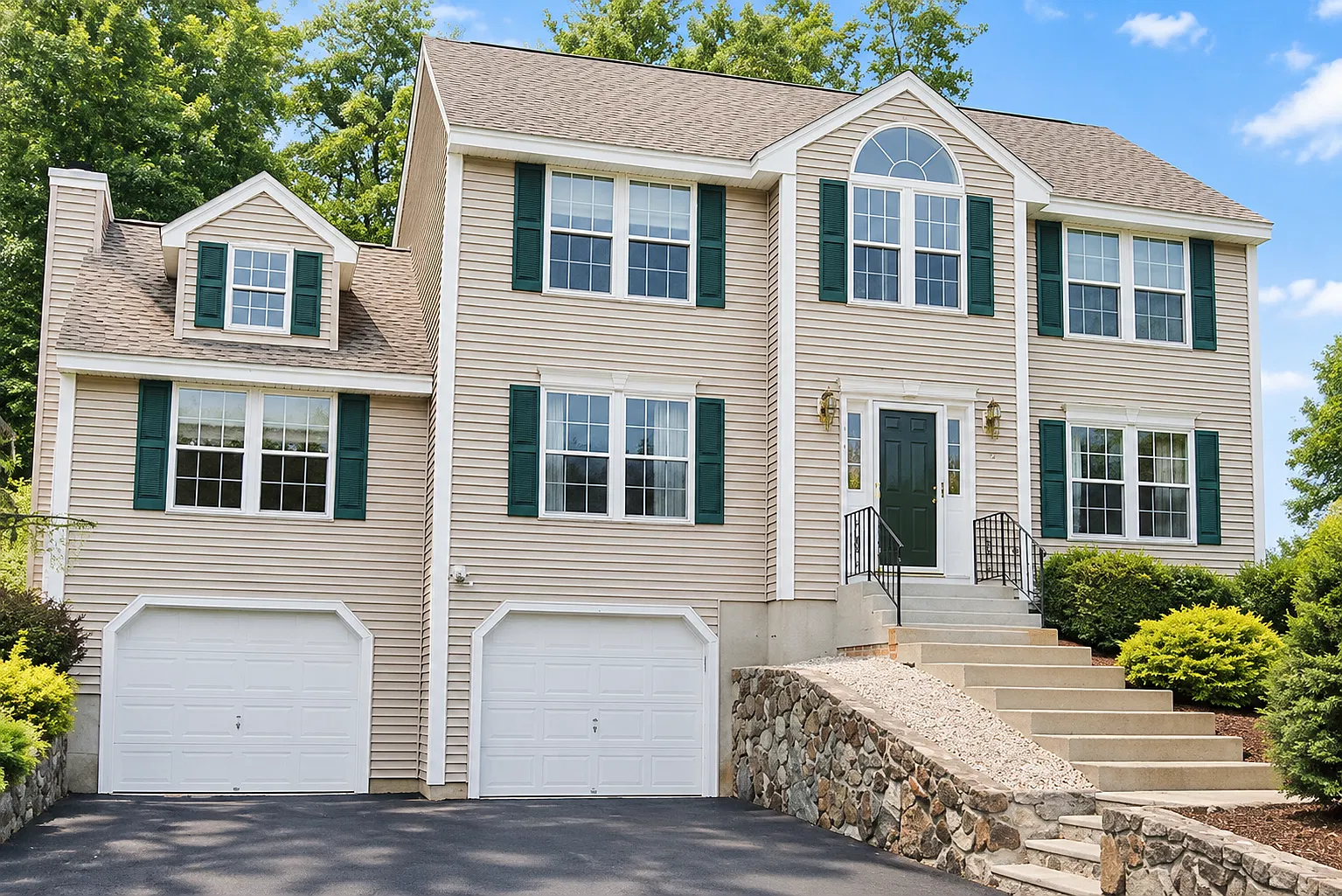 Cambridge Drive, Merrimack — Photo 1