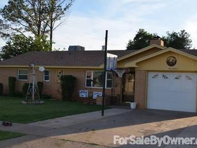 216 Cactus Dr, Clovis, NM, 88101