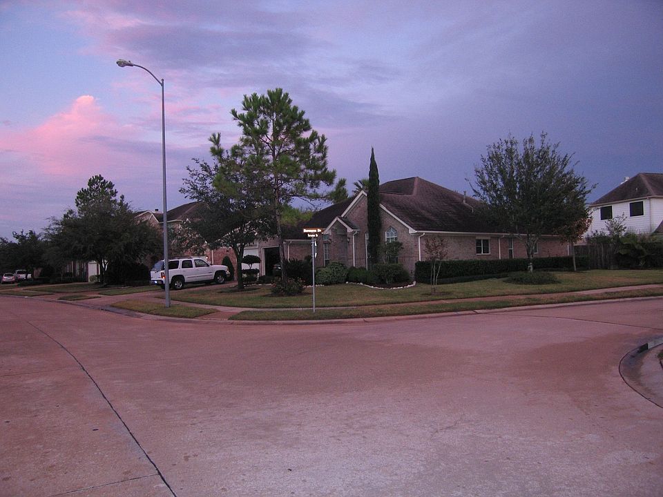 1st image of 3131 Forrester Dr