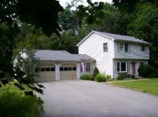 6 Mountain Ave, Ayer, MA 01432
