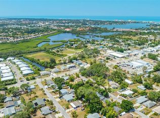 516 Ravenna St S, Nokomis, FL 34275