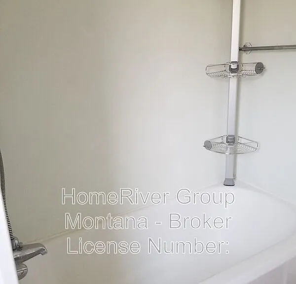 334 W Alder St #2 — Photo 9