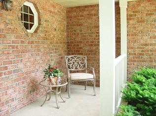 2501 Schaefer Cir, Appleton, WI 54915