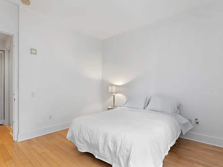 4 Beacon Way #1603 — Photo 9