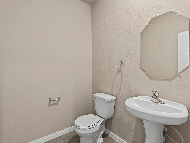 5103 Topaz Bnd — Photo 36