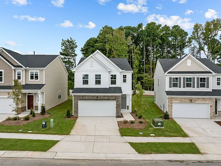 2203 Cape May Ln — Photo 37