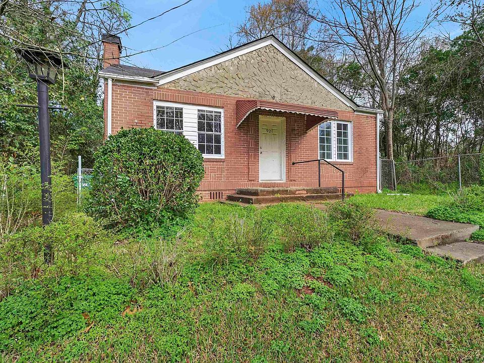 921 W Thomas St, Milledgeville, GA 31061 | Zillow