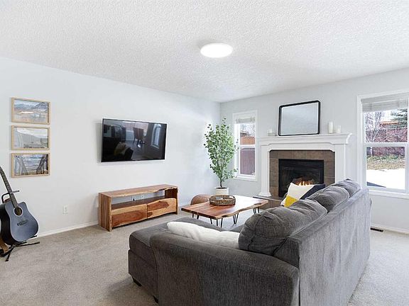 3rd image of 54 SE Springborough Point SW