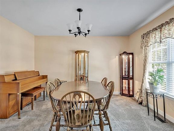 5th image of 10296 Grand Hickory Dr