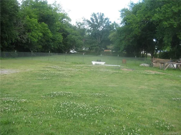 535 N 91st Ave E, Tulsa, OK 74115