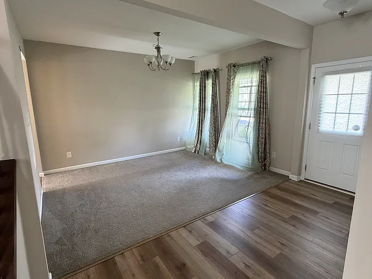 1340 Glen Canyon Dr — Photo 3