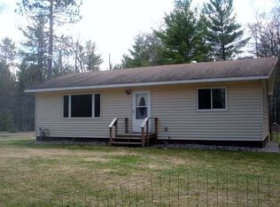 1381 Bluebird Ln, Eagle River, WI 54521